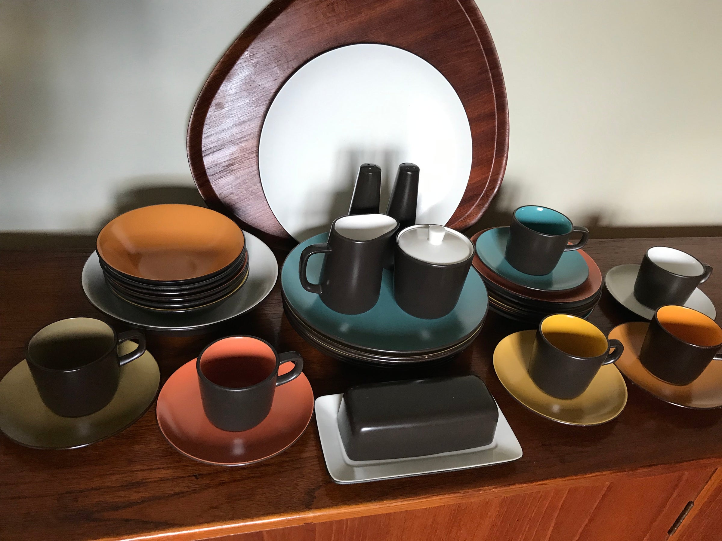 Mikasa Terra Stone　皿　20cm：4枚、24cm：６枚 Mikasa Terra Stone Vintage Dinner Set & Serving Pieces MCM